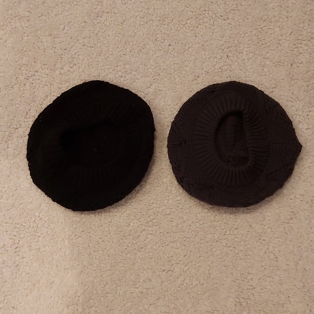 2 hats